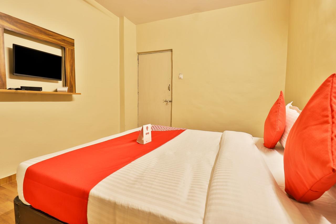 Oyo 11427 Hotel Kalyan Amhedabad Dış mekan fotoğraf
